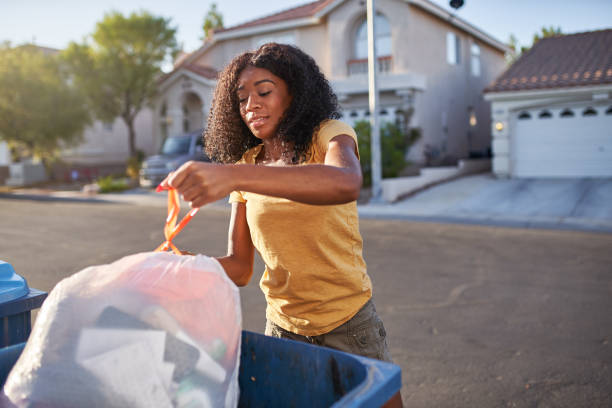 Best Construction Debris Removal  in Whittier, CA